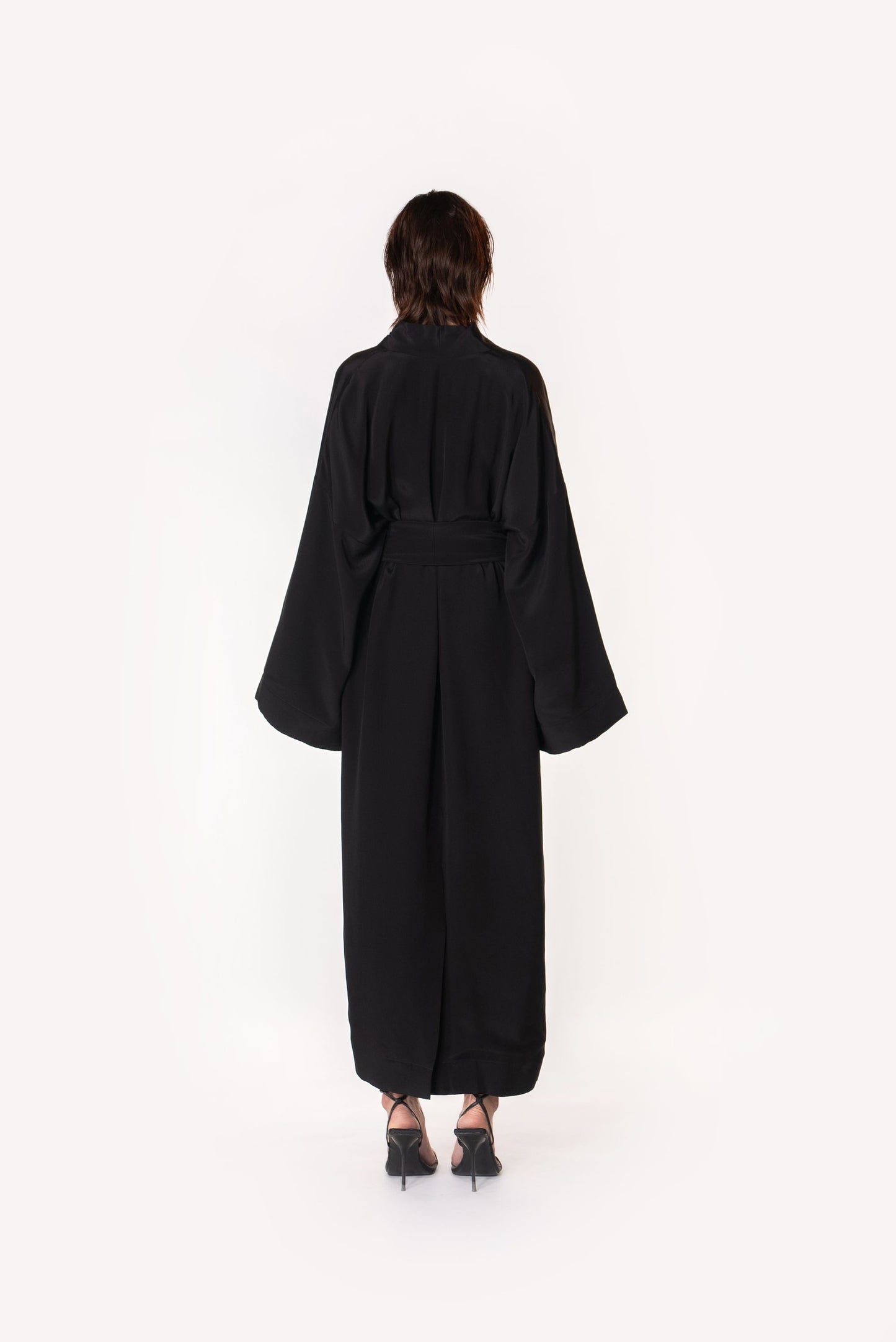 Signature Exclusive Fringes Silk Kimono Black